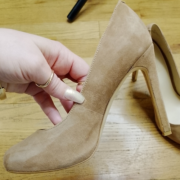 Nine West Tan High Heels - Picture 8 of 11